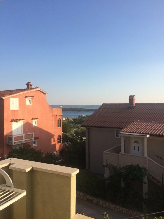 Apartmani Loncaric Banjol Exterior foto